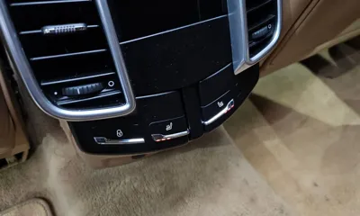 Porsche Cayenne 2016, 68709 км, за 29900000 KRW - фото 18
