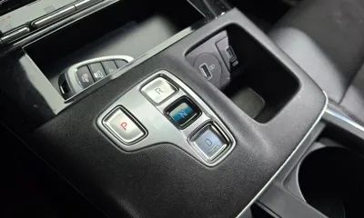 Hyundai Grandeur 2020, 141368 км, за 12500000 KRW - фото 9