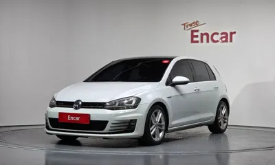 Volkswagen Golf · 2015 год