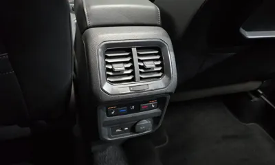 Volkswagen Tiguan 2018, 81859 км, за 22500000 KRW - фото 30