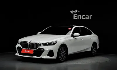 BMW 5-Series · 2025 год