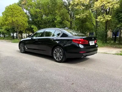 BMW 5 Series 2018, 90000 км, за 156800 CNY - фото 9