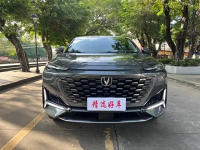 Changan UNI-K 2023, 47000 км, за 81800 CNY