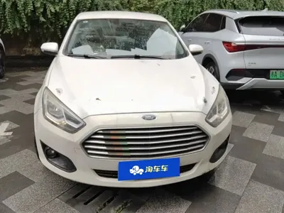 Ford Escort 2017, 94400 км, за 18100 CNY - фото 2