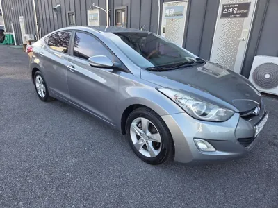 Hyundai Avante 2012, 229000 км, за 3300000 KRW