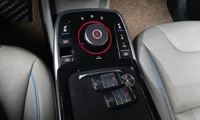 Kia Niro 2019, 136110 км, за 99990000 KRW - фото 9