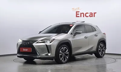 Lexus UX · 2019 год