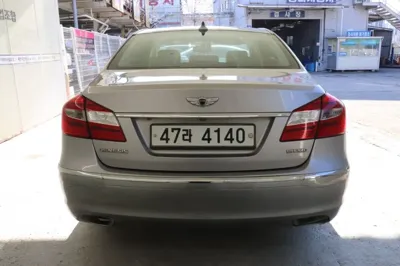 Hyundai Genesis 2012, 233531 км, за 4400000 KRW