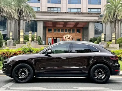 Porsche Macan 2018, 90000 км, за 166800 CNY