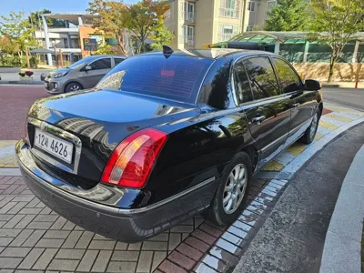 Kia Opirus 2009, 144070 км, за 1800000 KRW