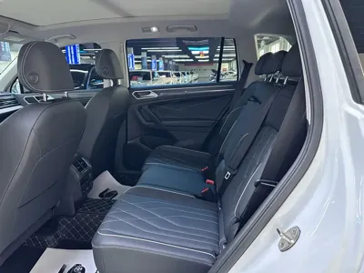 Volkswagen Tiguan L 2025, 60000 км, за 122800 CNY - фото 6