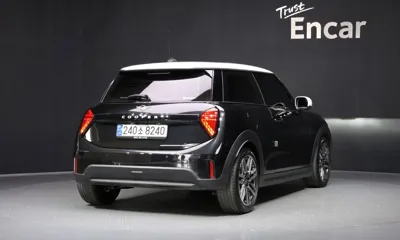 MINI Cooper 2025, 13961 км, за 29000000 KRW - фото 2