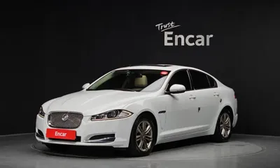 Jaguar XF · 2013 год