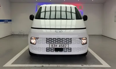 Hyundai Staria · 2022 год