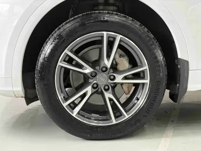 Audi Q5L 2019, 76000 км, за 119800 CNY - фото 11