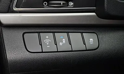 Hyundai Avante 2017, 83278 км, за 9500000 KRW - фото 14