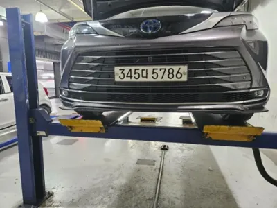 Toyota Sienna · 2022 год