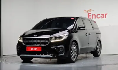 Kia Canival · 2019 год