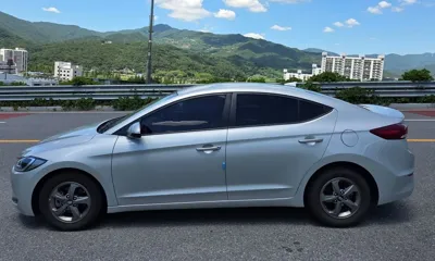 Hyundai Avante 2018, 96050 км, за 9200000 KRW - фото 5