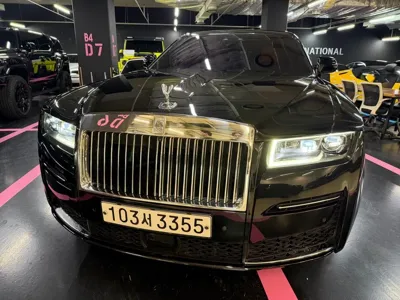 Rolls-Royce Ghost · 2021 год