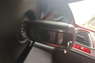 Honda Vezel 2015, 62300 км, за 43618.56 CNY - фото 20