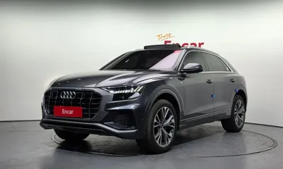 Audi Q8 · 2021 год