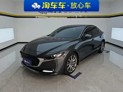 Mazda 3 Axela · 2022 год