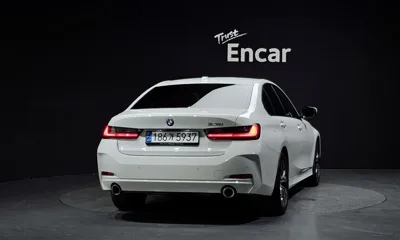 BMW 3-Series 2024, 19893 км, за 36900000 KRW