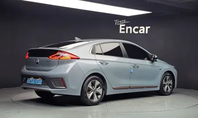 Hyundai Ioniq 2018, 169000 км, за 8790000 KRW