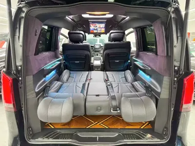 Mercedes-Benz V-Class 2019, 80000 км, за 188800 CNY - фото 23