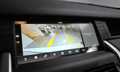 Land Rover Discovery Sport 2017, 100016 км, за 10900000 KRW - фото 14