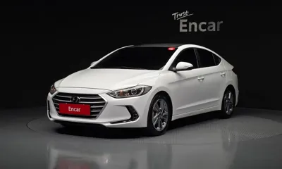 Hyundai Avante · 2017 год