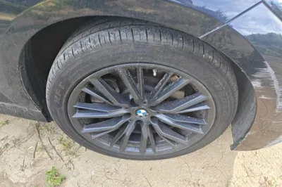 BMW 3 Series 2022, 74900 км, за 175618.32 CNY - фото 8