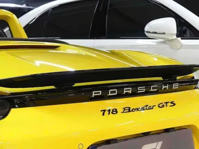 Porsche 718 2024, 11000 км, за 113800000 KRW