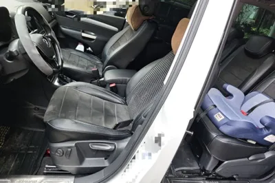 Volkswagen Sharan 2018, 74700 км, за 110881.71 CNY - фото 14