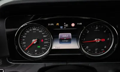 Mercedes-Benz E-Class 2017, 117141 км, за 17200000 KRW - фото 8