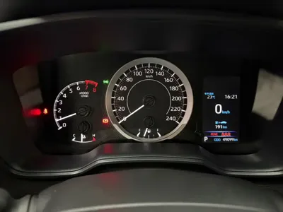 Toyota Corolla 2023, 49000 км, за 72800 CNY - фото 15