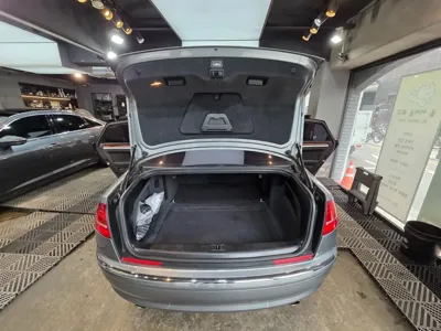 Audi A8 2010, 98017 км, за 8900000 KRW