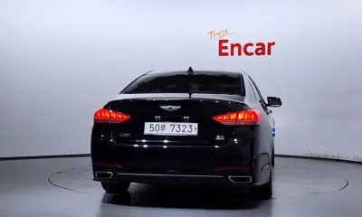 Hyundai Genesis 2015, 170582 км, за 10500000 KRW