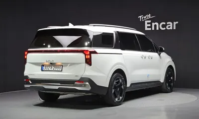 Kia Canival 2026, 21790 км, за 42500000 KRW