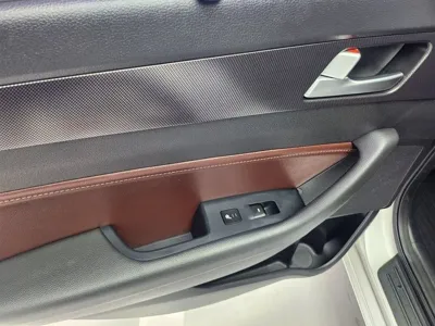 Hyundai Sonata 2017, 128000 км, за 7800000 KRW - фото 13
