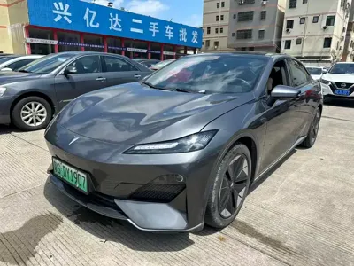 Deepal Deepal SL03 2024, 90000 км, за 73800 CNY