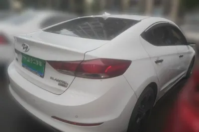 Hyundai Elantra (6th Generation 2018, 55300 км, за 40651.86 CNY - фото 6