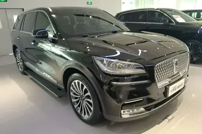 Lincoln Aviator 2023, 51300 км, за 305557.69 CNY - фото 16