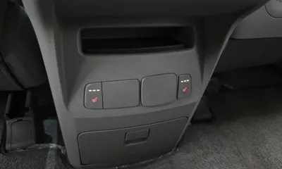 Kia Canival 2016, 126256 км, за 10800000 KRW - фото 19