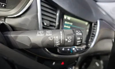 ChevroletGMDaewoo Trax 2018, 48023 км, за 10400000 KRW - фото 18