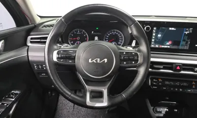 Kia K5 2023, 107627 км, за 20300000 KRW - фото 13