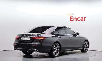 Mercedes-Benz E-Class 2022, 105650 км, за 33800000 KRW