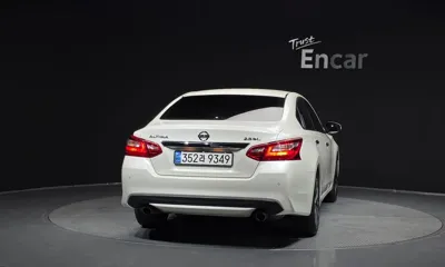 Nissan Altima 2017, 99405 км, за 7000000 KRW