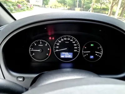 Hyundai Starex 2019, 127647 км, за 12500000 KRW - фото 15